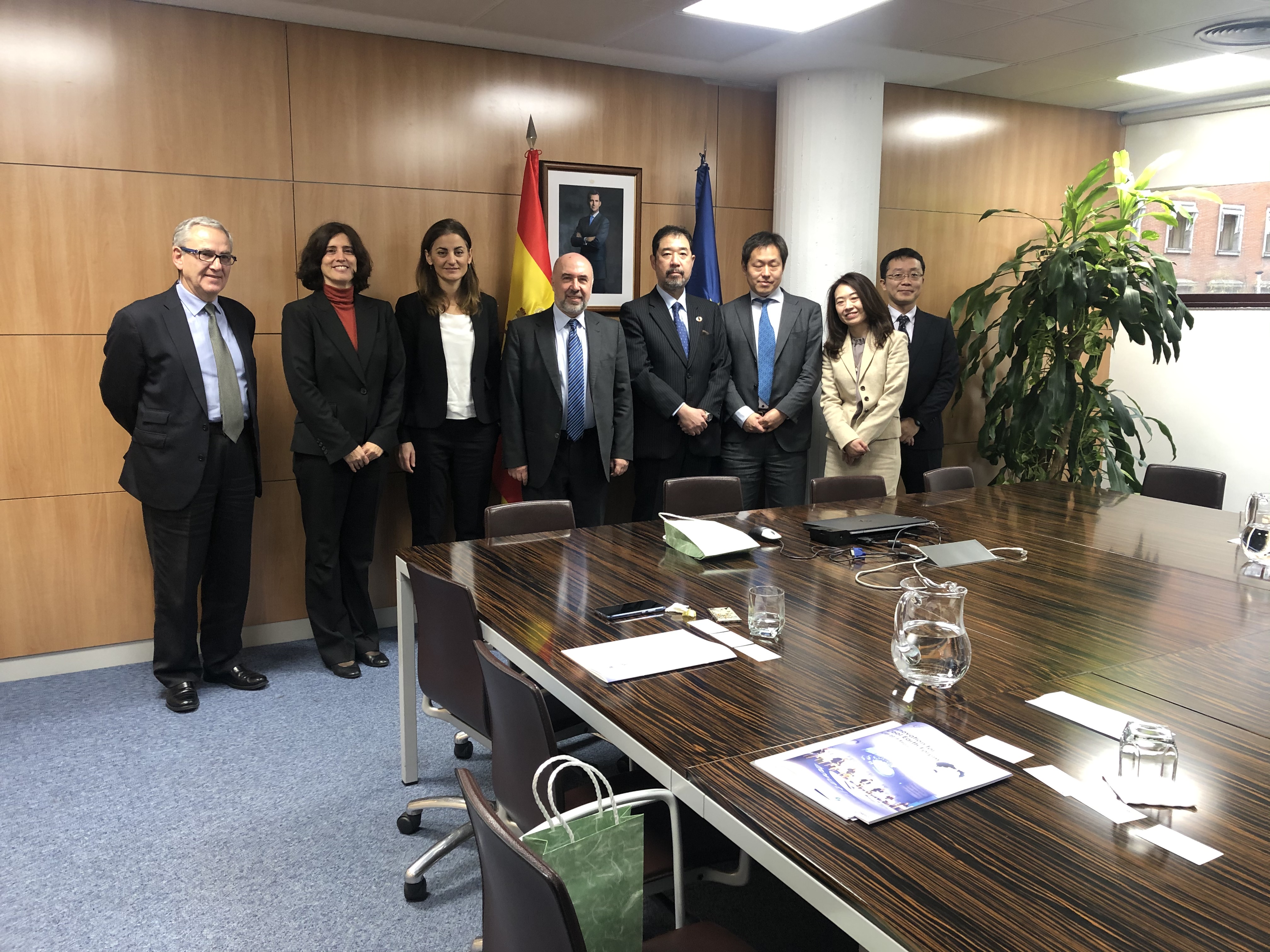 COOPERACIÓN TECNOLÓGICA INTERNACIONAL | @CDTIoficial se reúne en #Madrid con el presidente de la agencia japonesa NEDO para analizar las tecnologías estratégicas relacionadas con el cambio climático